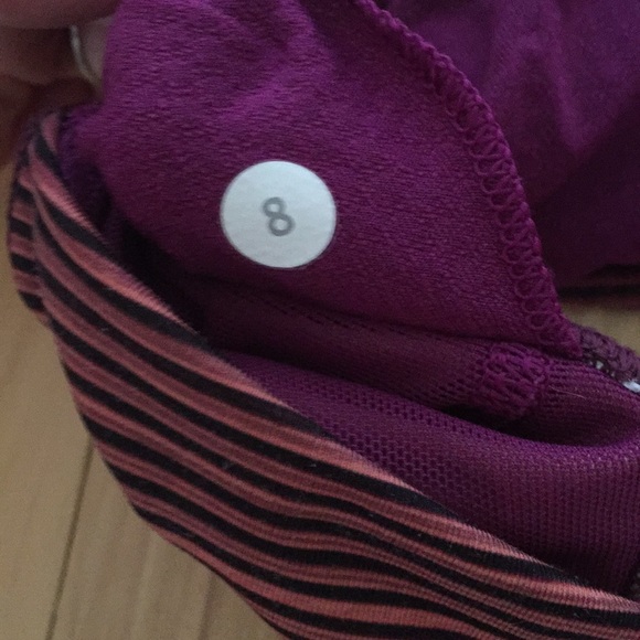 Lululemon Free To Be Bra Size 8 - Picture 3 of 5